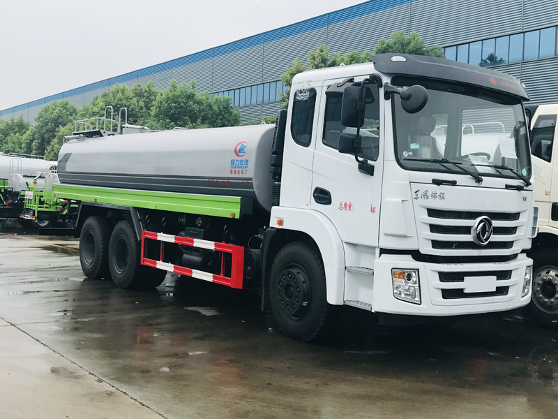 東風錦程18噸灑水車，后八輪灑水車價格
