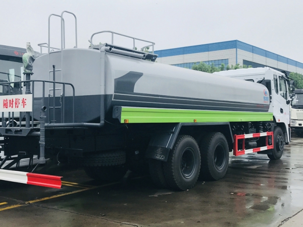 東風(fēng)錦程18噸灑水車，后八輪灑水車價格