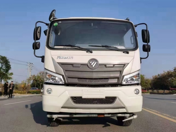 福田瑞沃灑水車（12噸）