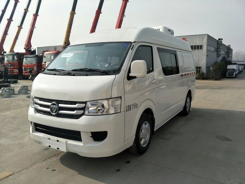 福田G7雙排面包冷藏車