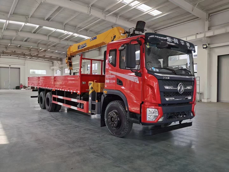 國六東風T5后雙橋10-12噸隨車吊