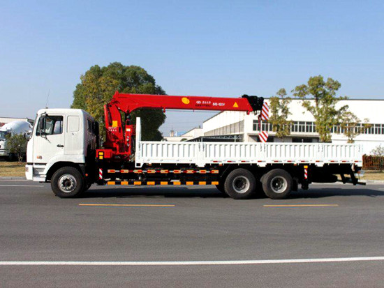 華凌后雙橋隨車(chē)吊