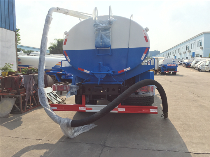 東風(fēng)天錦12.5方吸糞車