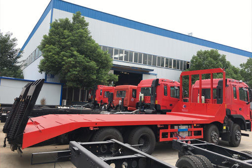 【國六】江淮K5前四后八挖機平板車