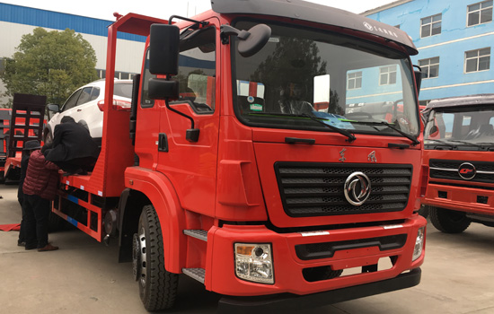 東風(fēng)錦程后八輪平板車