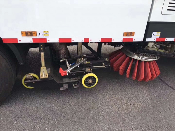 東風天錦7水9塵洗掃車(國六)