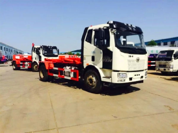 解放J6國六12~14方車廂可卸(鉤臂)式垃圾車