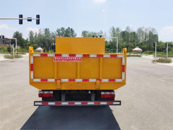 東風小多利卡國六藍牌雙排自卸式垃圾車