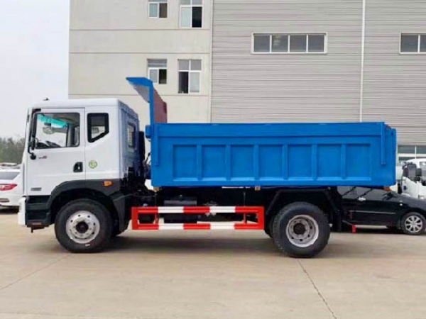 東風(fēng)多利卡D9國六10~12方自卸翼展式垃圾車