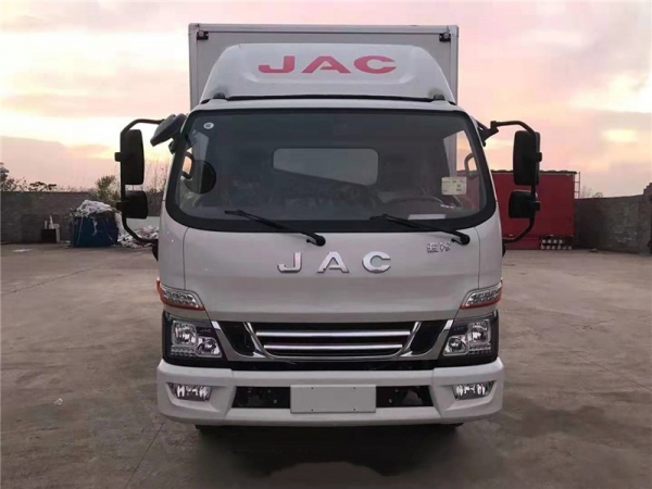 （國(guó)六4.2米）江淮駿鈴V6冷藏車(chē)