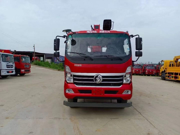 重汽王牌5噸隨車吊