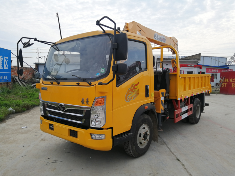 重汽豪曼藍牌/黃牌5噸隨車吊