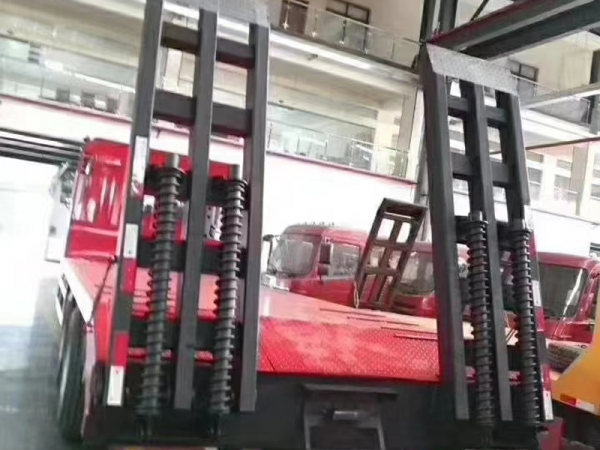 解放J6后八輪平板運輸車