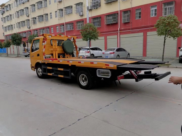 國六奧馳藍牌清障車