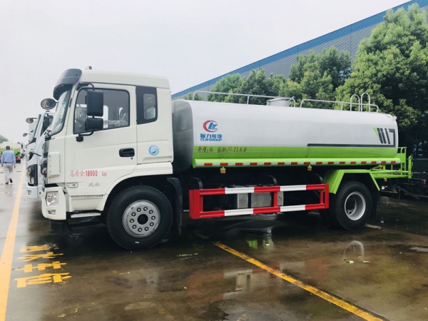 大運14噸綠化灑水車