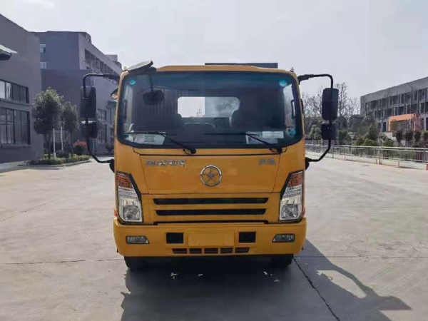 國(guó)六大運(yùn)一拖二平板清障車