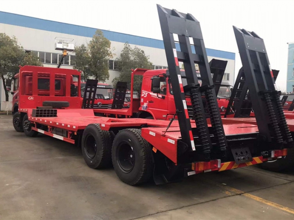 華神前四后八凹板拖車