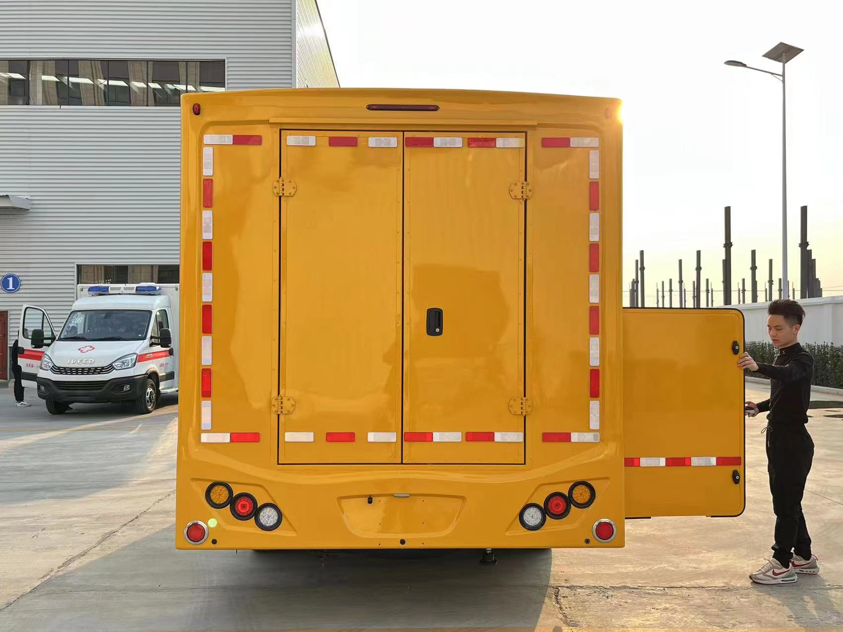 依維柯移動儲能電源車